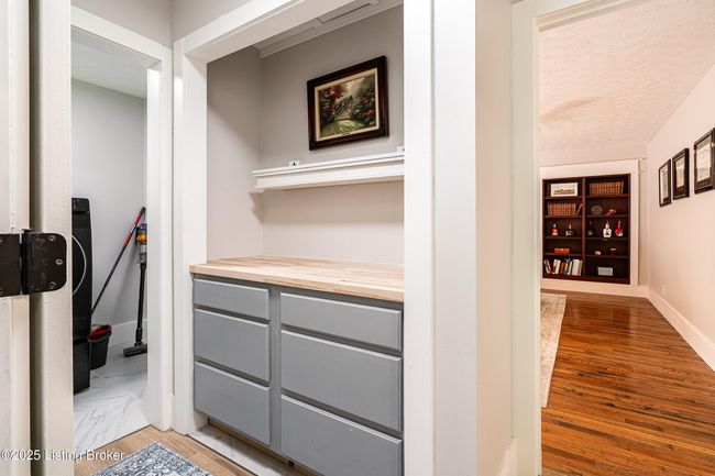 2918 Spickert Knob Rd, House other with 5 bedrooms, 4 bathrooms and null parking in Floyds Knobs IN | Image 30