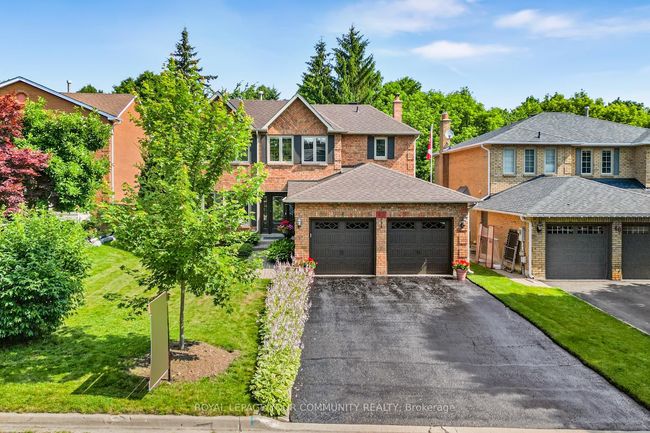 48 Lanewood Dr, House other with 4 bedrooms, 4 bathrooms and 2 parking in Aurora ON | Image 4