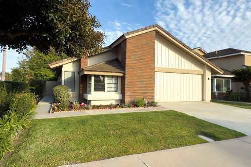 1 Autumn Oak, Irvine, CA, 92604-3749 | Card Image