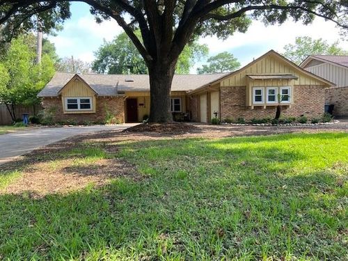 10514 Haddington Dr, Houston, TX, 77043-3212 | Card Image