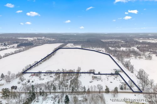 7505 E Reading Road E, Pittsford, MI, 49271 | Card Image