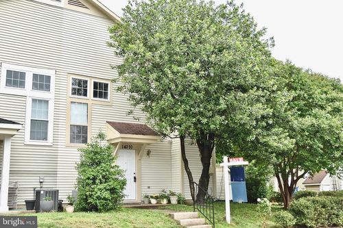 14370 Gringsby Ct, CENTREVILLE, VA, 20120-3211 | Card Image