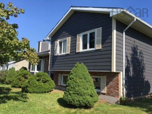 27 Centennial Drive, Antigonish, NS, B2G2V6 | Card Image