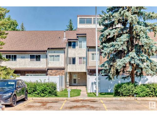 21F Meadowlark Villge Nw, Edmonton, AB, T5R5X3 | Card Image