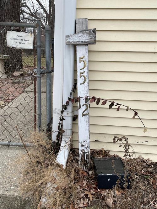 55.5 Kensington Blvd, Pleasant Ridge, MI, 48069 | Card Image