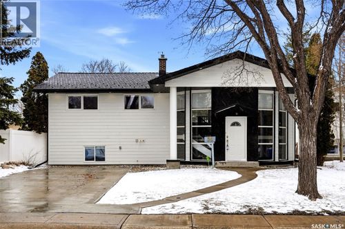 34 Dewar Bay, Regina, SK, S4R5W4 | Card Image