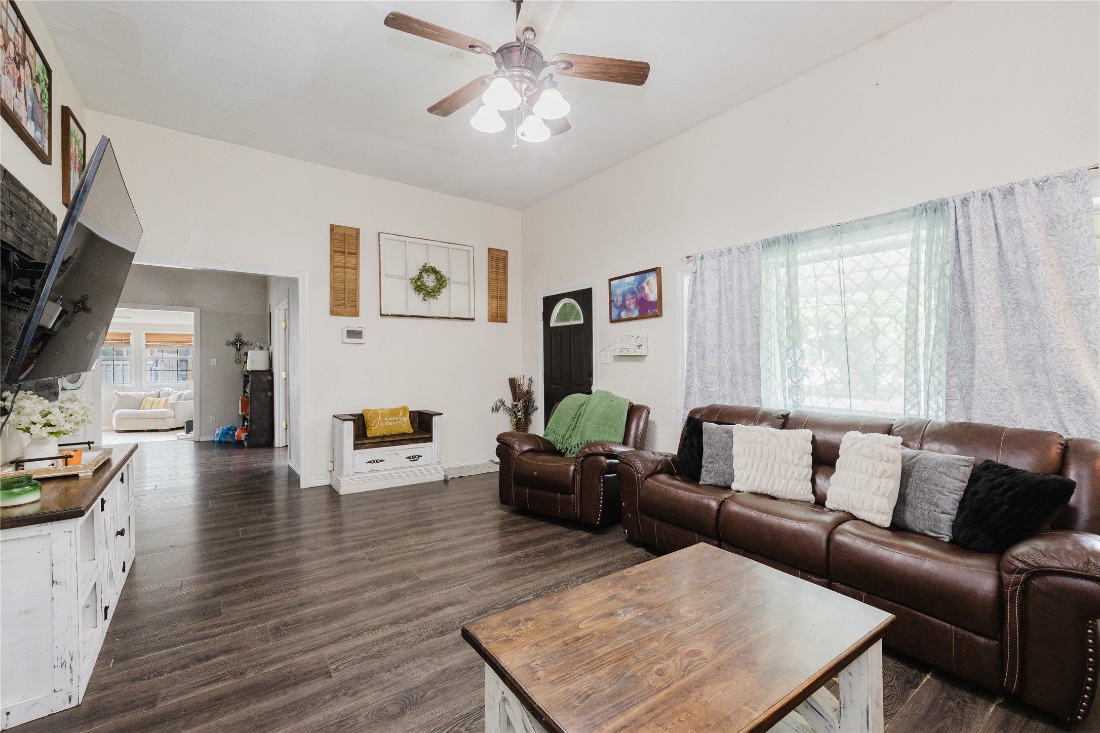 Residential in Eastland 5