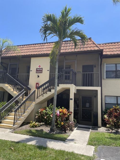 apt-201-7070 Golf Colony Ct, LAKE WORTH, FL, 33467-8829 | Card Image
