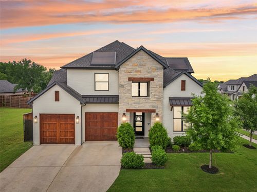 8425 Patricks Path, North Richland Hills, TX, 76182-2526 | Card Image