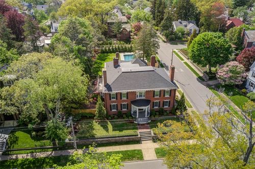 188 Blackstone Blvd, Providence, RI, 02906-5718 | Card Image