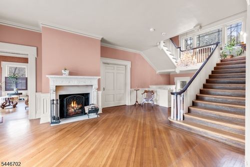 90 Gregory Ave, West Orange, NJ, 07052-4713 | Card Image