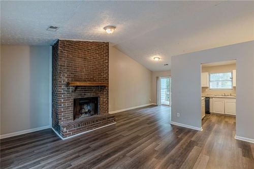 5428 Glen Haven Dr, Atlanta, GA, 30349-6481 | Card Image