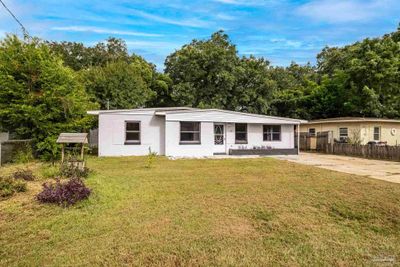 60 Norwood Dr, House other with 2 bedrooms, 1 bathrooms and null parking in Pensacola FL | Image 2