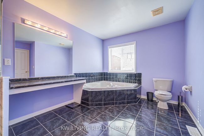 70 Russell Hill Rd, House other with 3 bedrooms, 3 bathrooms and 2 parking in Markham ON | Image 37