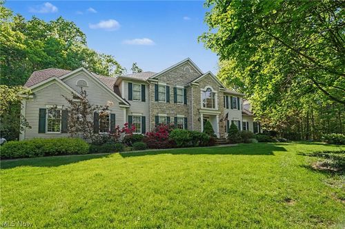 4118 Evergreen Ln, Richfield, OH, 44286-9592 | Card Image