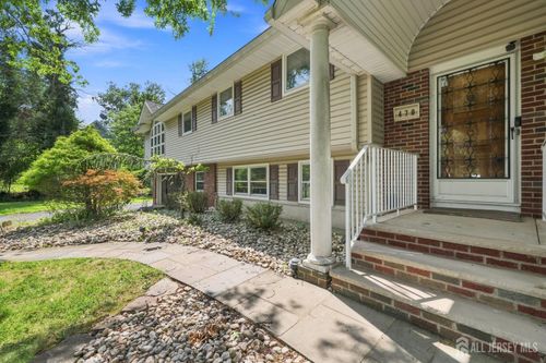 470 Blue Rige Avenue, Piscataway, NJ, 08854 | Card Image