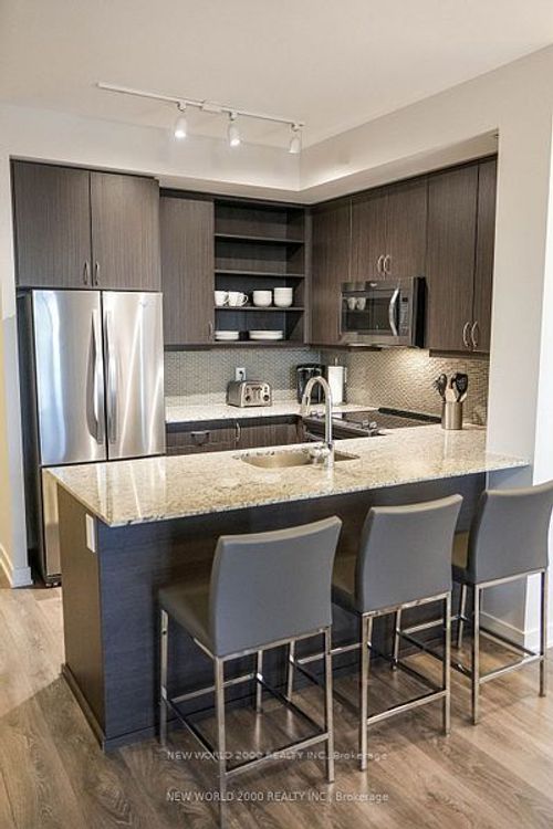 501-4633 Glen Erin Dr, Mississauga, ON, L5M0Y6 | Card Image