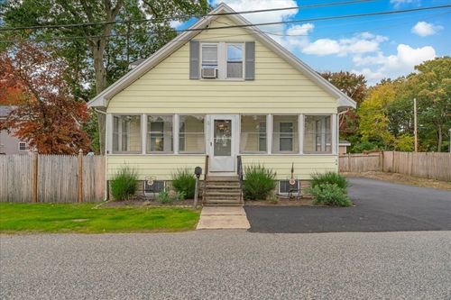 34 Julian Rd, Randolph, MA, 02368-2632 | Card Image