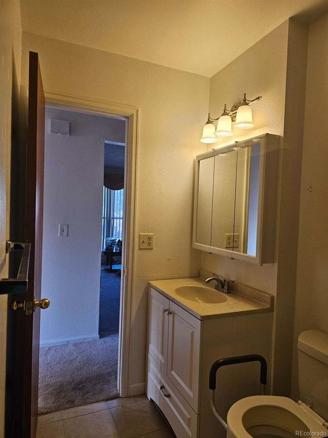 484 S Lima Cir, House other with 6 bedrooms, 3 bathrooms and 2 parking in Aurora CO | Image 17