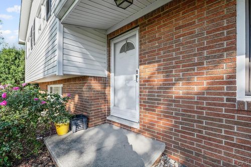 1720 E Rauch Rd, Erie, MI, 48133-9746 | Card Image