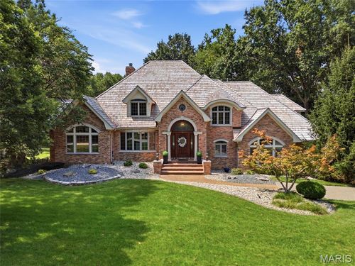 1109 N Oxfordshire Ln, Edwardsville, IL, 62025-3875 | Card Image