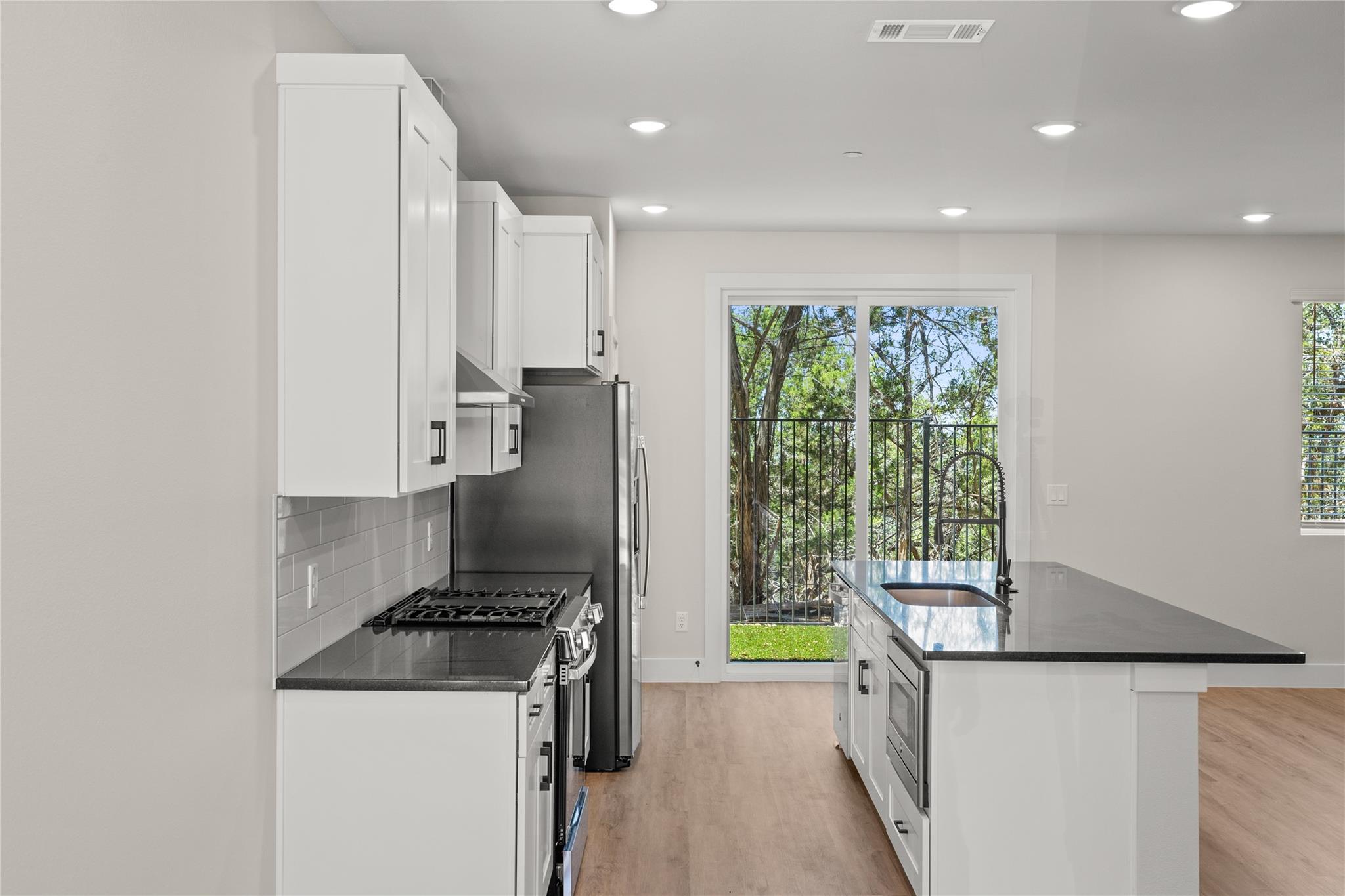 Residential Lease in Bee Cave 5