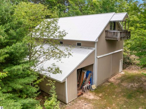 VL-17634 Litzen Rd, Copemish, MI, 49625 | Card Image