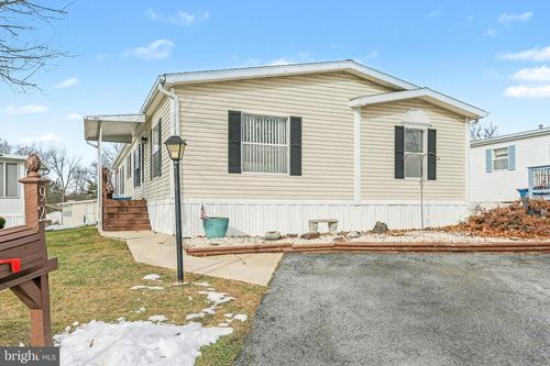 92 Meadow Run Pl, HARRISBURG, PA, 17112-3391 | Card Image