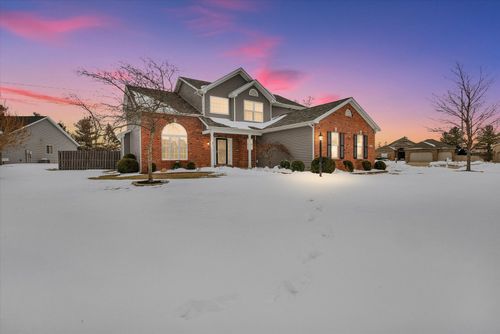 2502 Stricker Ln, Urbana, IL, 61802-9426 | Card Image
