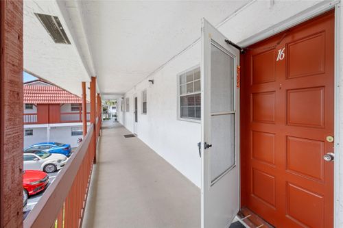 apt-16-3250 Nw 85th Ave, Coral Springs, FL, 33065-4607 | Card Image