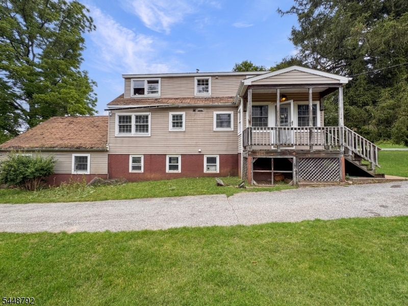 Residential in Mansfield Twp. 3