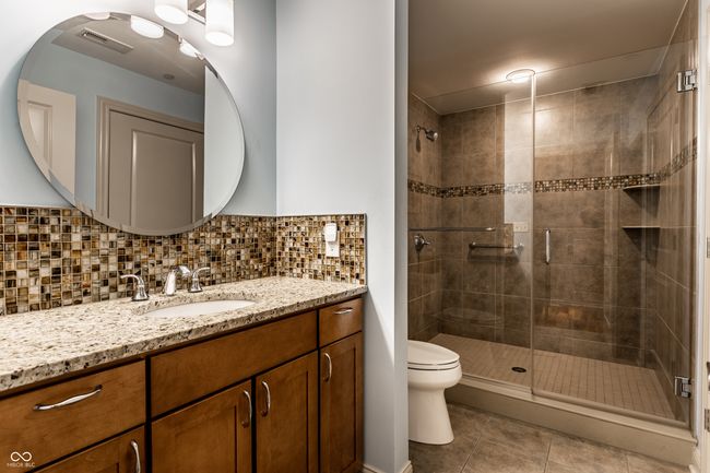 UNIT-204 - 333 Massachusetts Ave, Condo with 2 bedrooms, 2 bathrooms and null parking in Indianapolis IN | Image 34