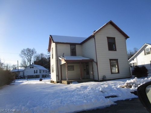 274 N 8th St, Mcconnelsville, OH, 43756-1151 | Card Image