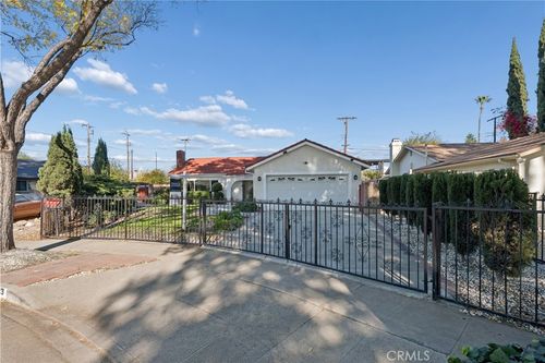 16103 Osborne St, North Hills, CA, 91343-3022 | Card Image