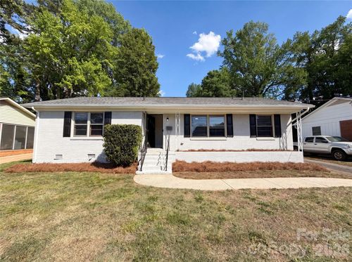 1815 Weststone Dr, Charlotte, NC, 28208-1849 | Card Image