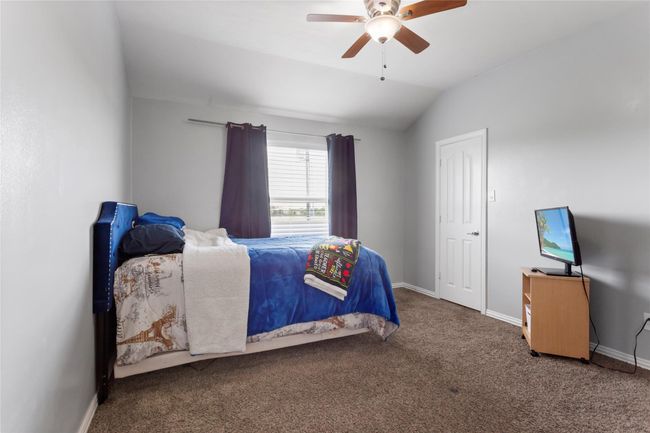 6605 Fallen Breeze Ln, House other with 4 bedrooms, 3 bathrooms and 2 parking in Dickinson TX | Image 20