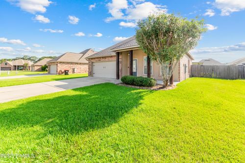 109 Calcasieu Xing, Lafayette, LA, 70506-7877 | Card Image