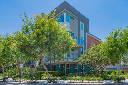 312 Rockefeller, Irvine, CA, 92612-8114 | Card Image