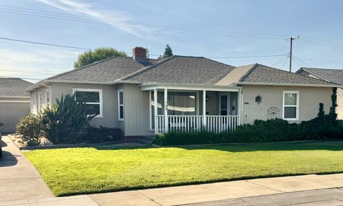 709 S Lee Ave, Lodi, CA, 95240-4601 | Card Image