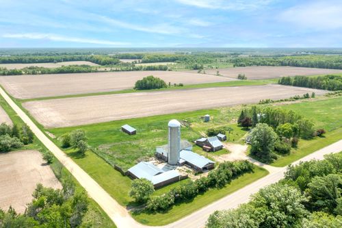 41936 County 75, Bertha, MN, 56437-1131 | Card Image