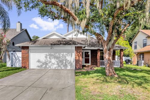 1486 Hyde Park Dr, Winter Park, FL, 32792-8142 | Card Image