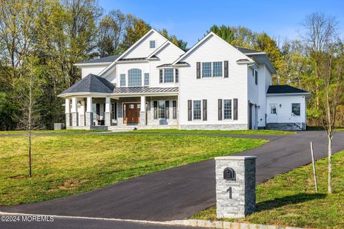 1 Lakeview Dr, Manalapan, NJ, 07726-8436 | Card Image