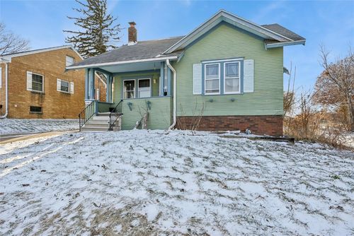 507 19th St Ne, Cedar Rapids, IA, 52402-5223 | Card Image