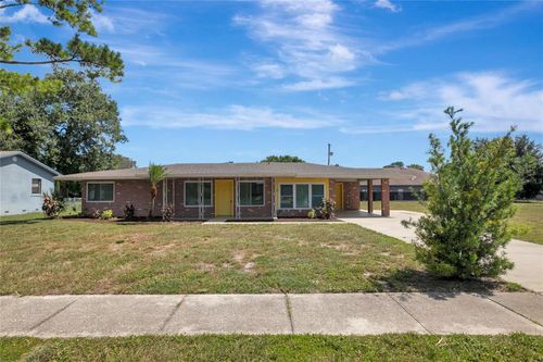 1706 Shore Acres Dr, LAKELAND, FL, 33801-2249 | Card Image