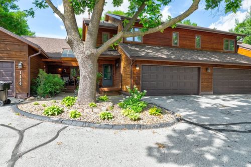 1116 42nd Street, West Des Moines, IA, 50266 | Card Image