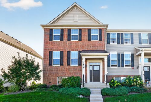 1627 Sager Way, Batavia, IL, 60510-7804 | Card Image