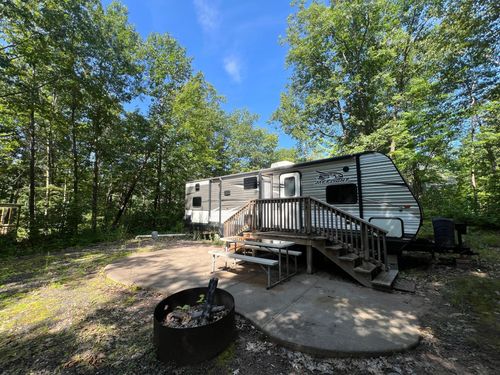 2 Pathfinder Vlg, Hinckley, MN, 55037 | Card Image