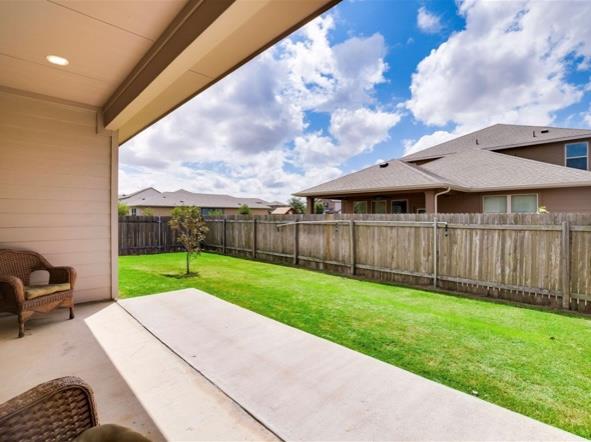 Residential Lease in Buda 5