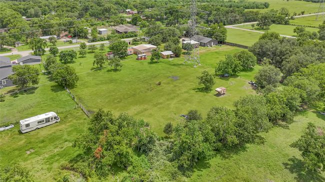 694 County Road 941, Home with 0 bedrooms, 0 bathrooms and null parking in Alvin TX | Image 5