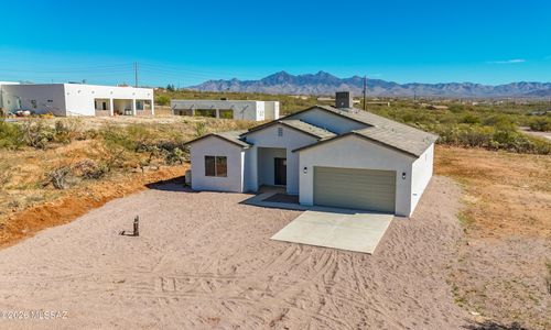 2043 Birch Ct, Rio Rico, AZ, 85648 | Card Image